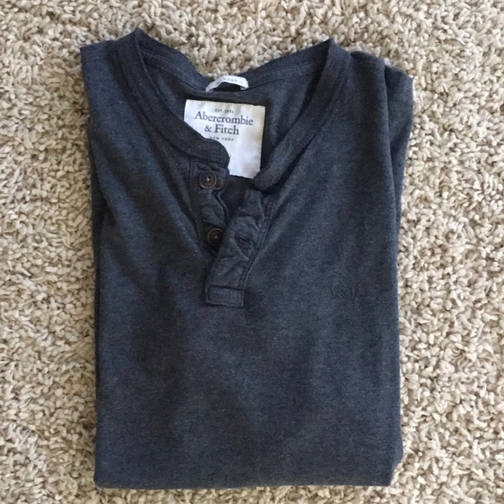 Abercrombie & Fitch Muscle Fit Hensley